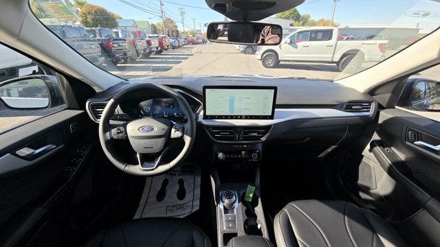 2025 Ford Escape Platinum