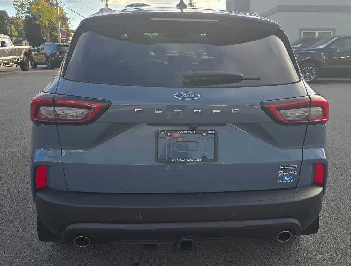 2025 Ford Escape ST-Line Select