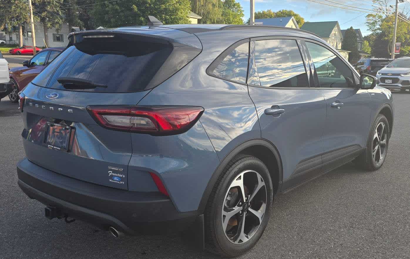 2025 Ford Escape ST-Line Select