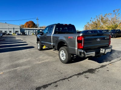 2027 Ford Super Duty F-250 SRW XLT