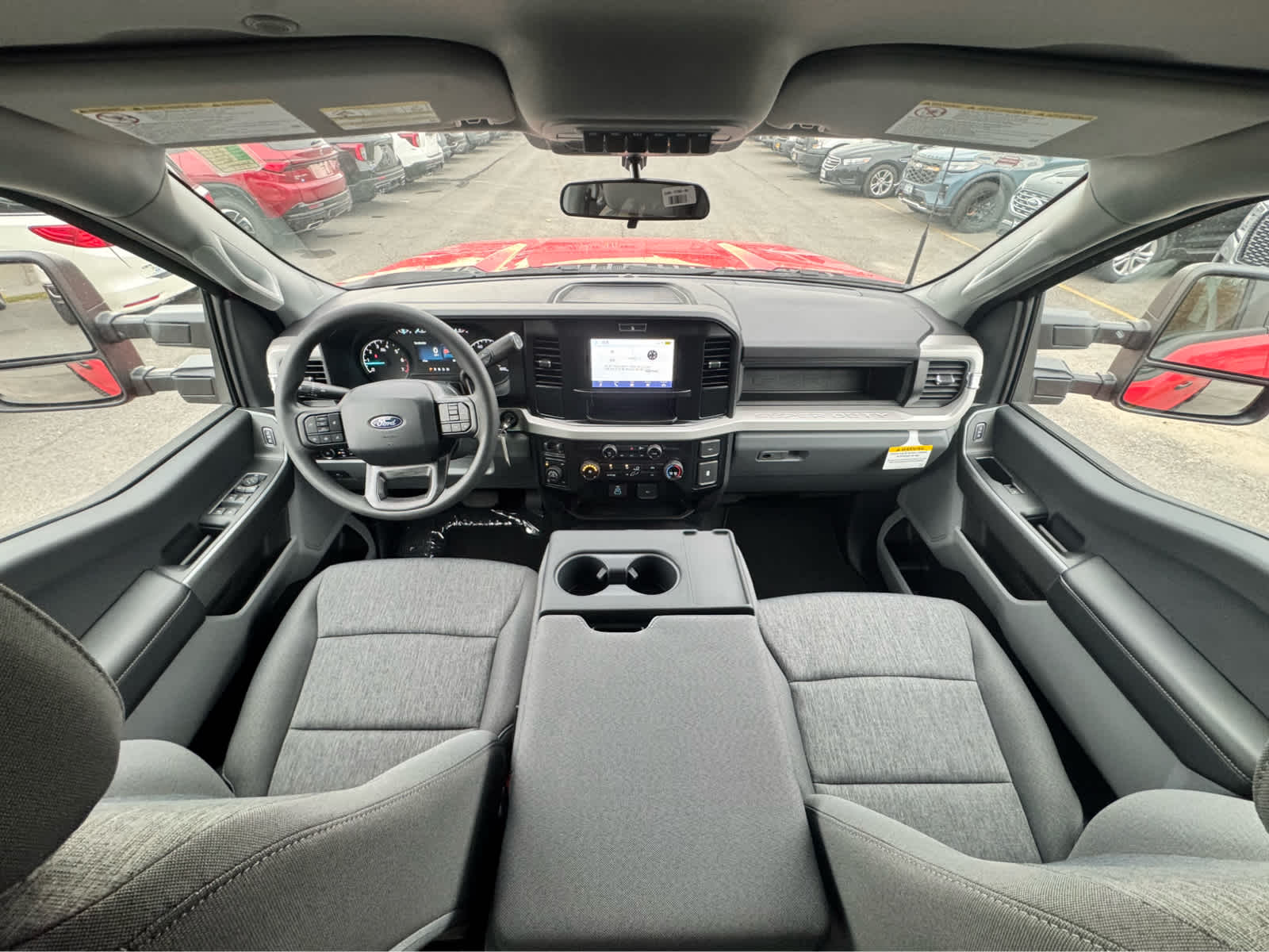 2027 Ford Super Duty F-350 SRW XL