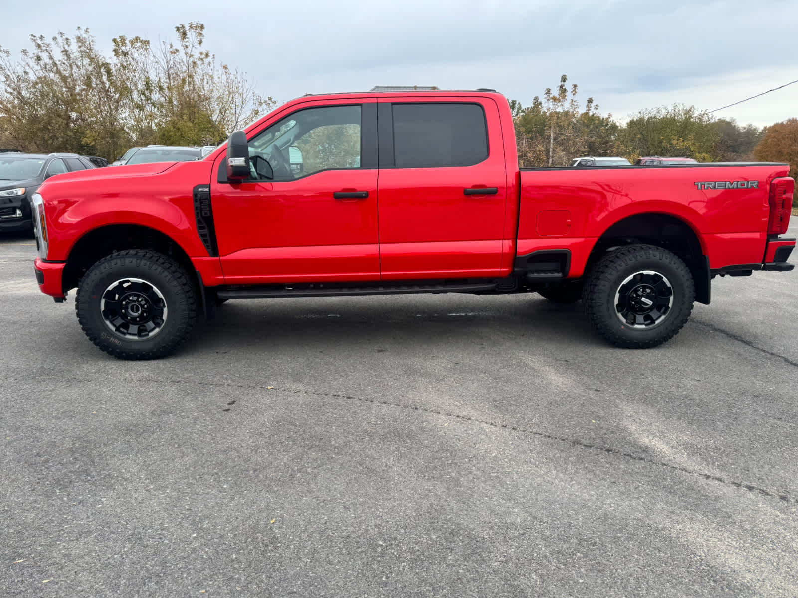 2027 Ford Super Duty F-350 SRW XL