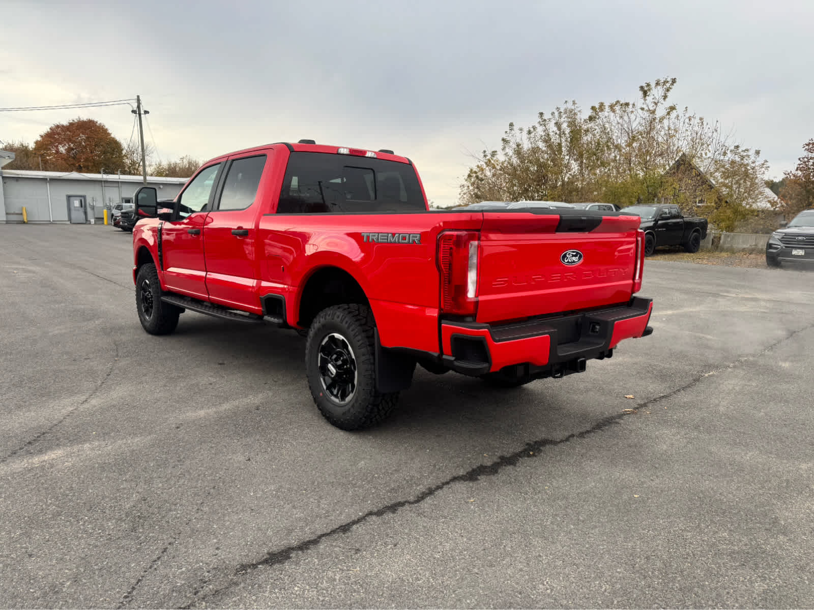 2027 Ford Super Duty F-350 SRW XL